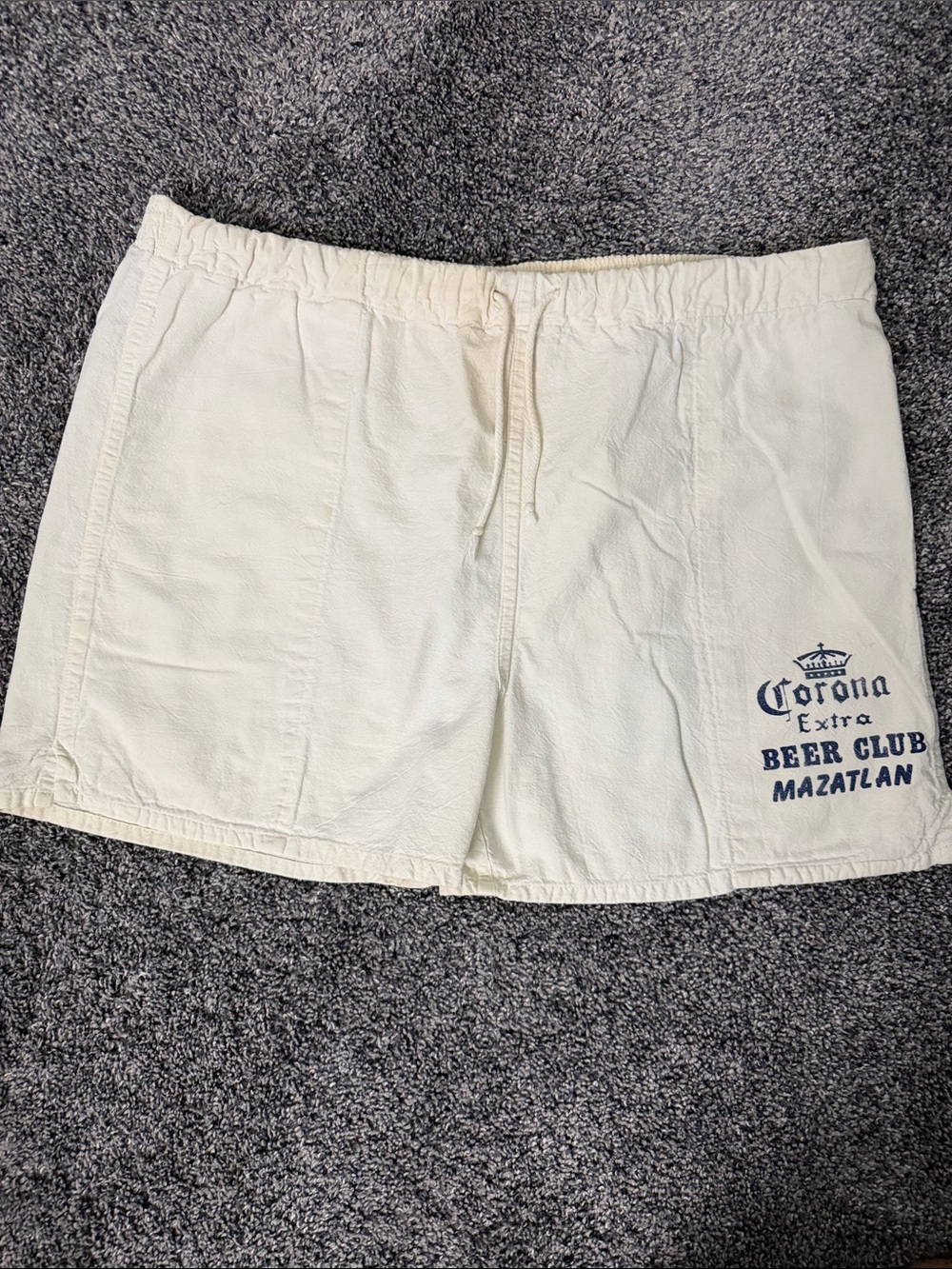 VTG 80’s “Corona Extra Beer Club Mazatlan” Cream Shorts - 34/35